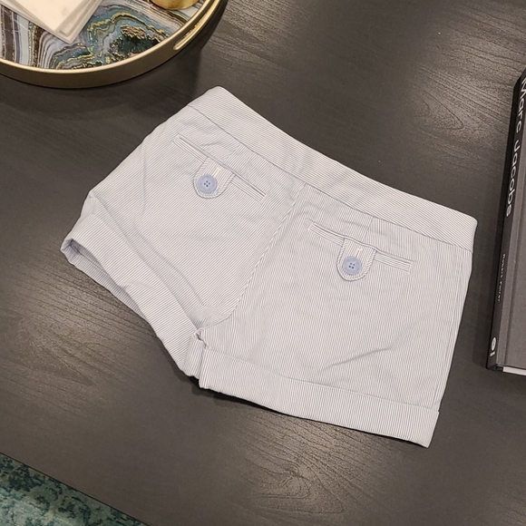 Pinstripe shorts - Picture 4 of 4